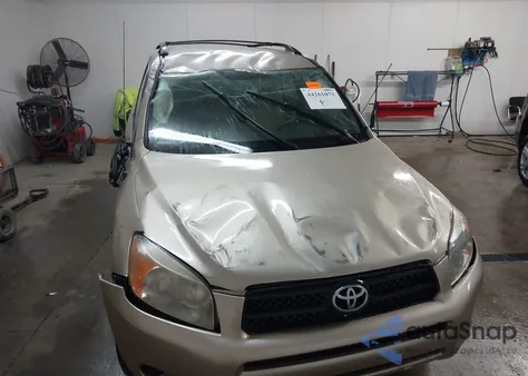 2008 Toyota Rav4 from USA, damaged, VIN JTMBD33VX86080289